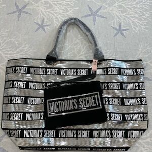 Victoria Secret Tote Bag NWT